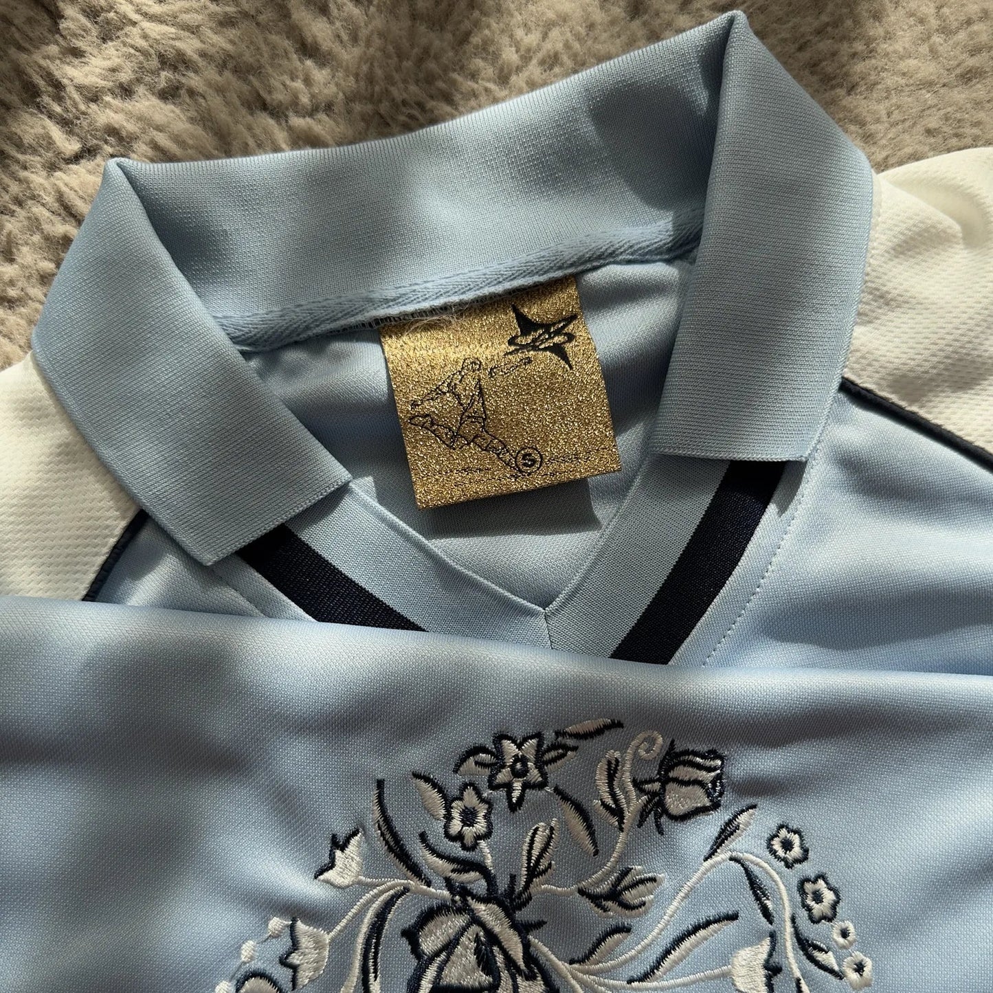 World Cup V-Neck JERSEY